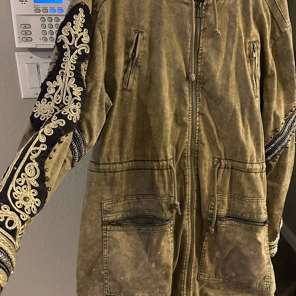 Embroidered Olive Green Women's Jacket